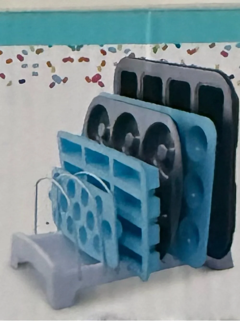 Kitchen Silicone Bakeware Organizer Rack - Blue and Gray